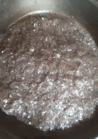 Natural Mica Powder 10-15 Mesh for Vaastu.webp